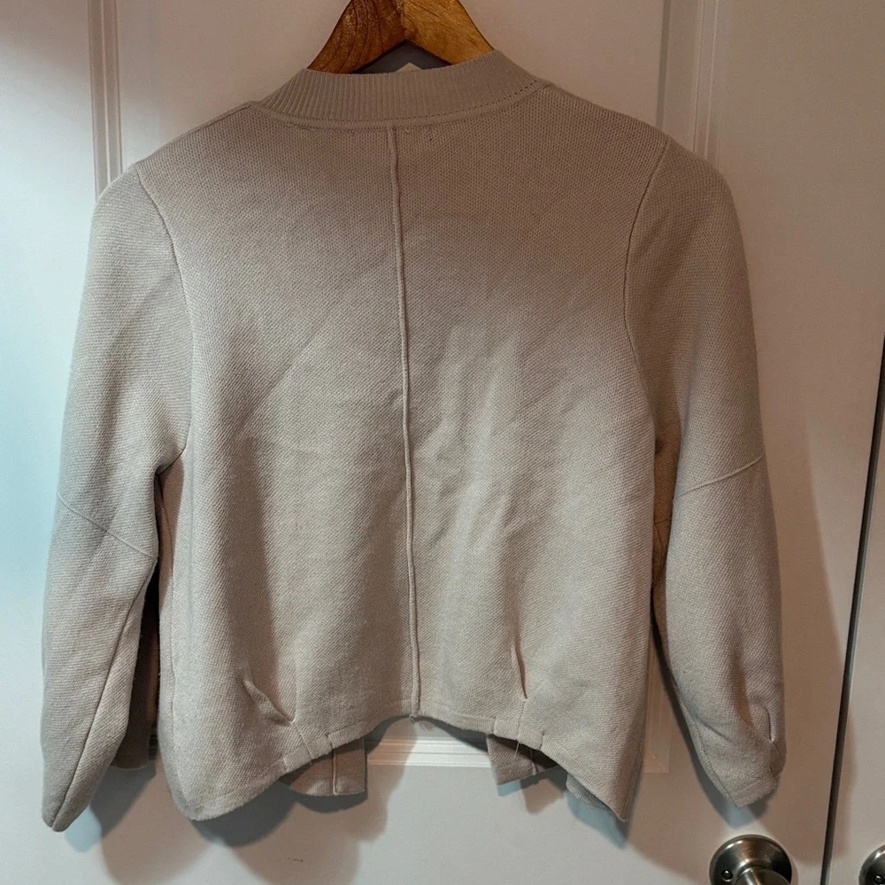 T Tahari Light Tan Women's Cardigan - Picture 7 of 7